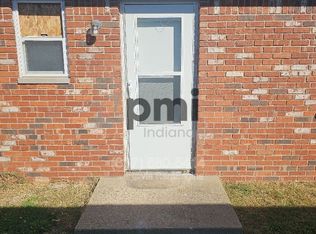 121 W William Dr APT B, Brownsburg, IN 46112