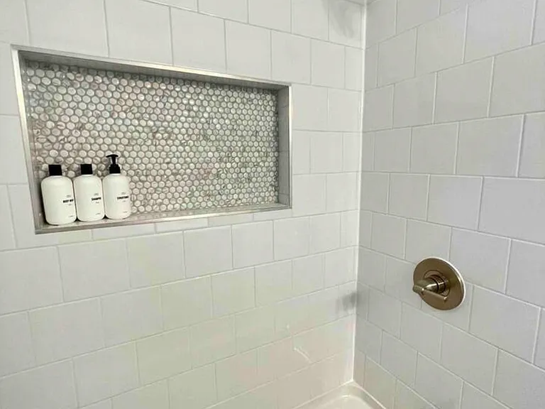 10 Al St — Photo 18