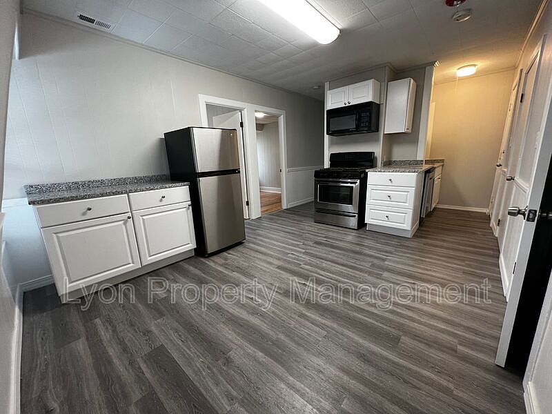 1st image of 79 Summer St APT 3L