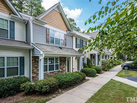 3rd image of 236 Harbor Haven Dr
