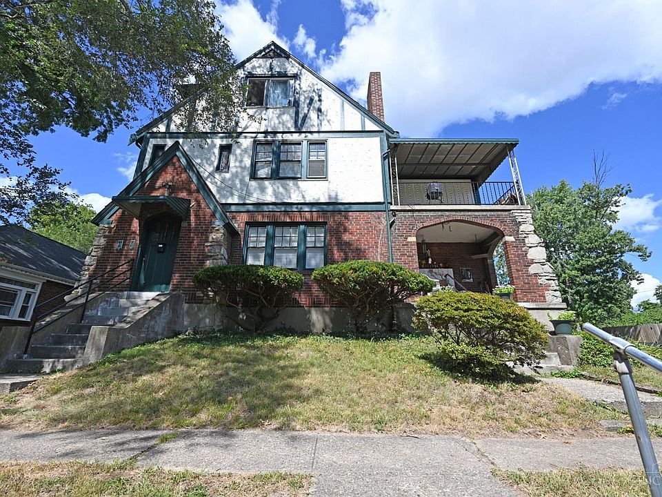 1st image of 1766 Catalina Ave