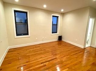 4112 49th St APT 3, Sunnyside, NY 11104