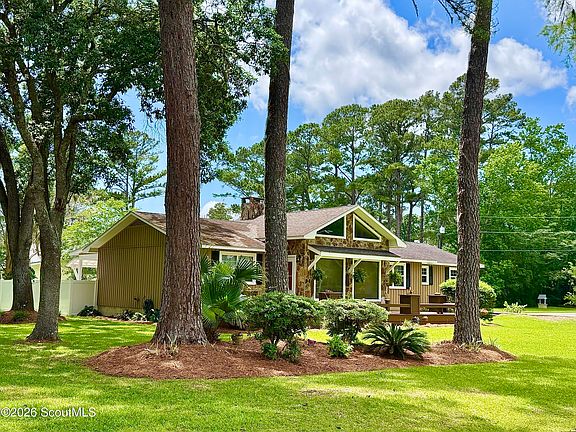 2nd image of 107 Dovewood Dr