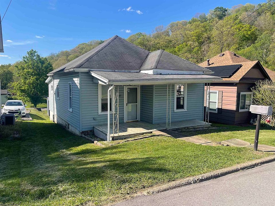 1st image of 807 Indiana Ave