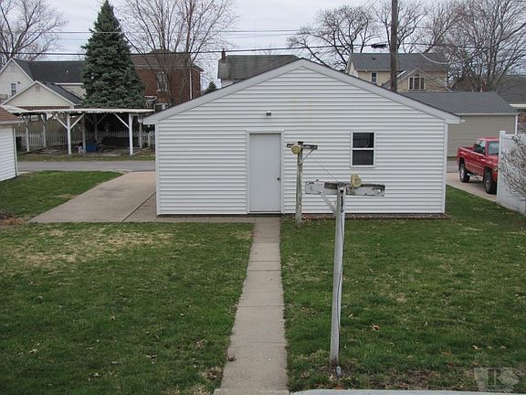 5th image of 1124 Avenue C