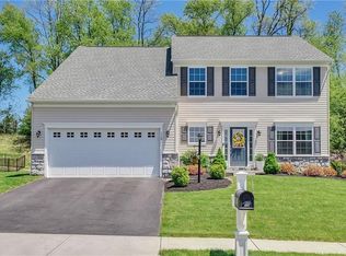 113 Brook Side Dr, Clinton, PA 15026