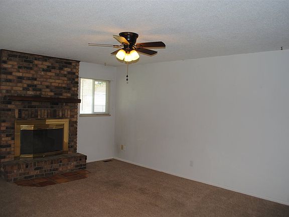 5th image of 616 Fort Uncompahgre Dr