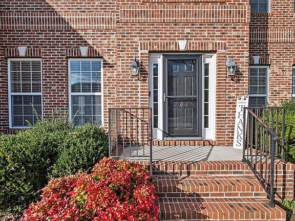 4th image of 3704 Worthing Ct