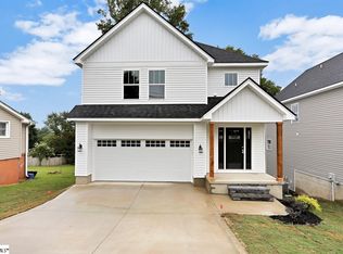 130 Tremont Ave, Greer, SC 29651