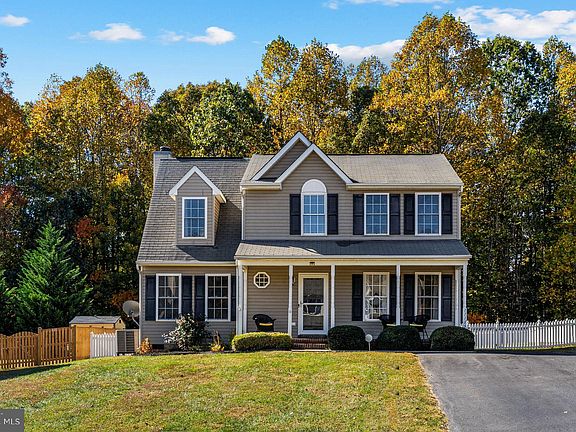 3rd image of 11108 Huntington Meadows Ln