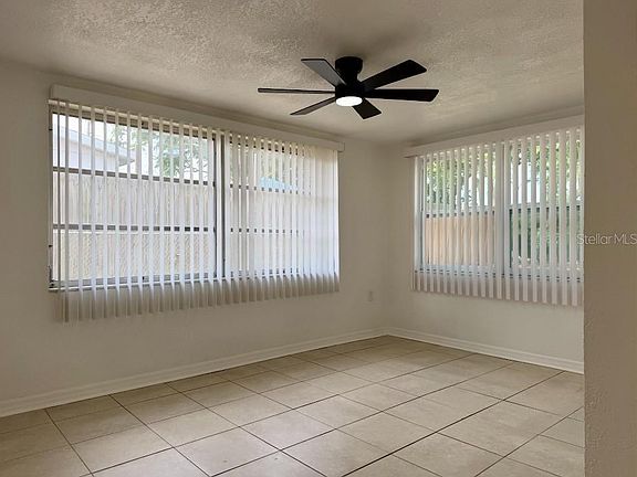 4th image of 7412 University Dr