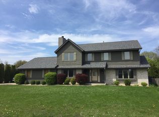 3854 Glencoe Dr, Racine, WI 53403