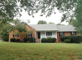 302 Hobbs Dr, White House, TN 37188