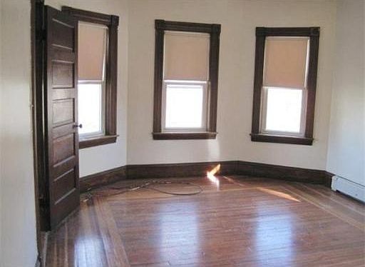 4th image of 5 Morse St