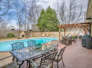 4922 Glen Eagle Dr, Tuscaloosa, AL 35406