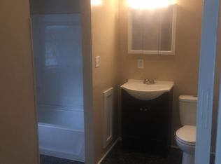 156 S Charlotte St, Manheim, PA 17545