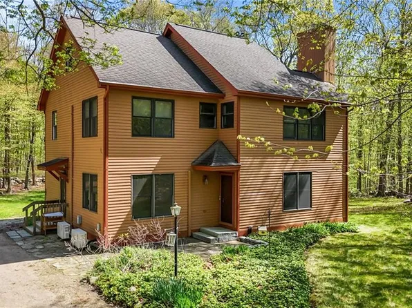 70 Fowler Rd, North Stonington, CT 06359