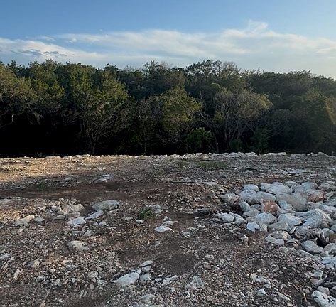 2nd image of 322 W County Road 2481