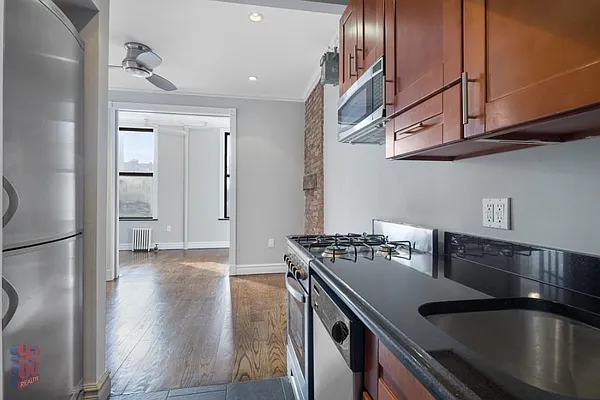 Rented by Centennial Properties NY | media 21