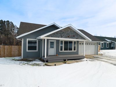 1504 E Pheasant Ridge Dr, Watford City, ND, 58854