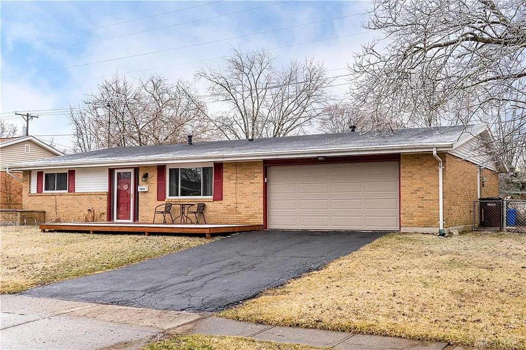 1030 Terracewood Dr photo 1