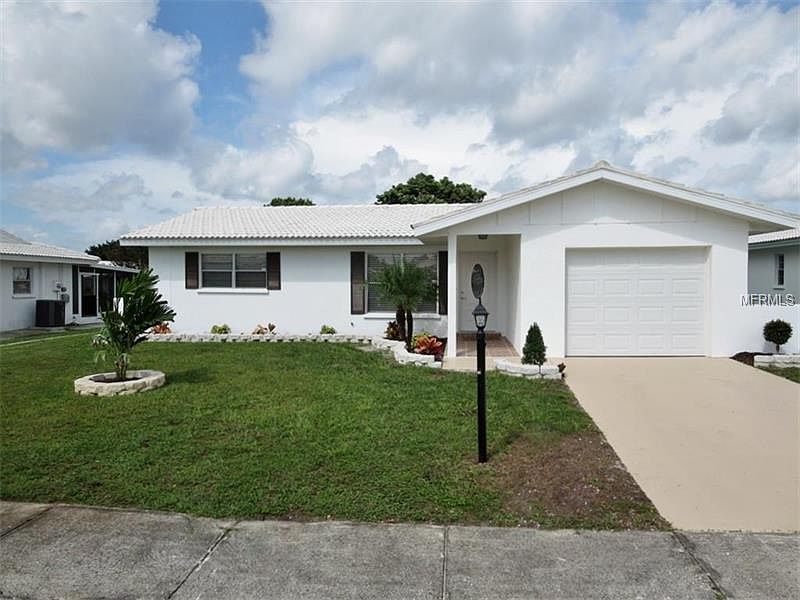 1st image of 808 Buttonwood Dr