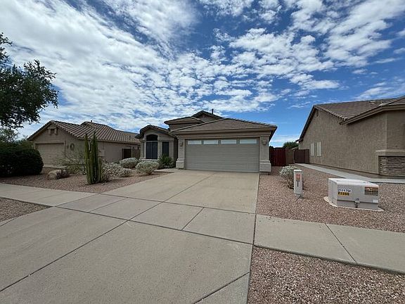 2nd image of 2310 N Adair Cir