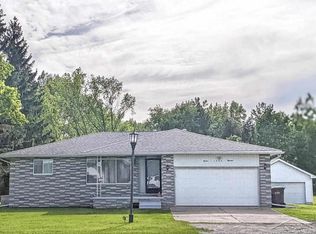 1600 S Huron Rd, Kawkawlin, MI 48631