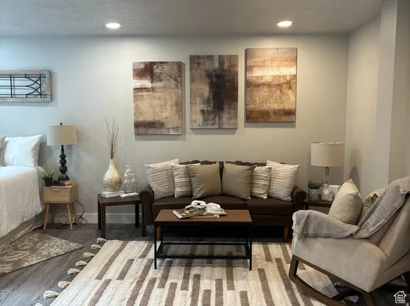 130 S 1300 E APT 314, Salt Lake City, UT 84102