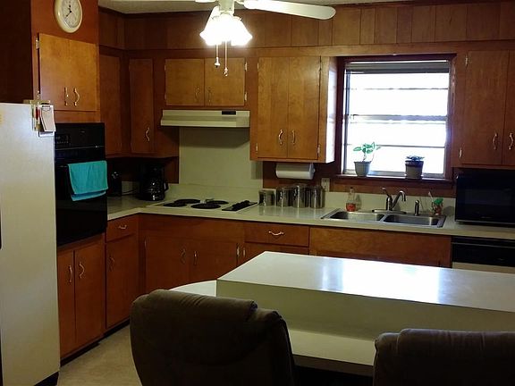 4th image of 6612 Sandpiper Dr