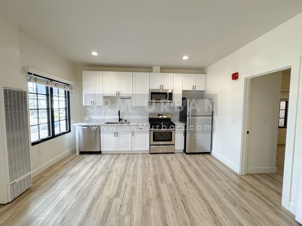 3922 8th Ave APT 9