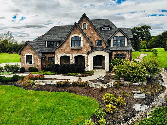 2nd image of 2965 Cottonwood Ln