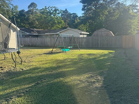 4th image of 39093 Patricia St