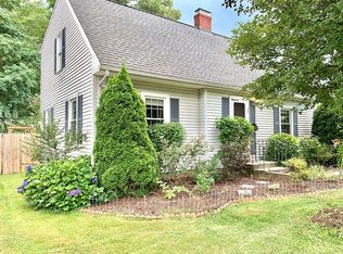 28 Mayflower St, West Hartford, CT 06110