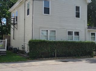 8 Damon St #2, Wayland, MA 01778