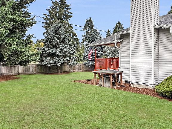 2nd image of 3308 NE 125th St