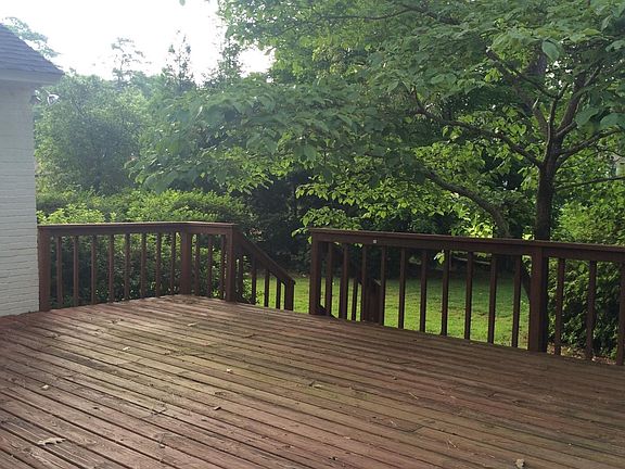 2nd image of 837 Bobolink Dr
