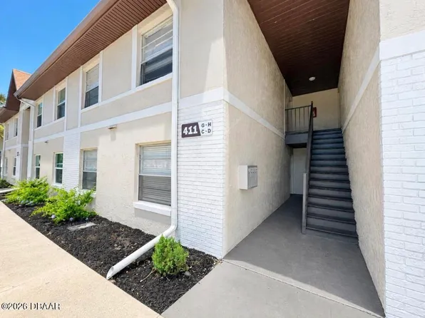 411 Banana Cay Dr APT C, South Daytona, FL 32119