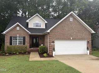 1209 Waterford Green Dr, Apex, NC 27502