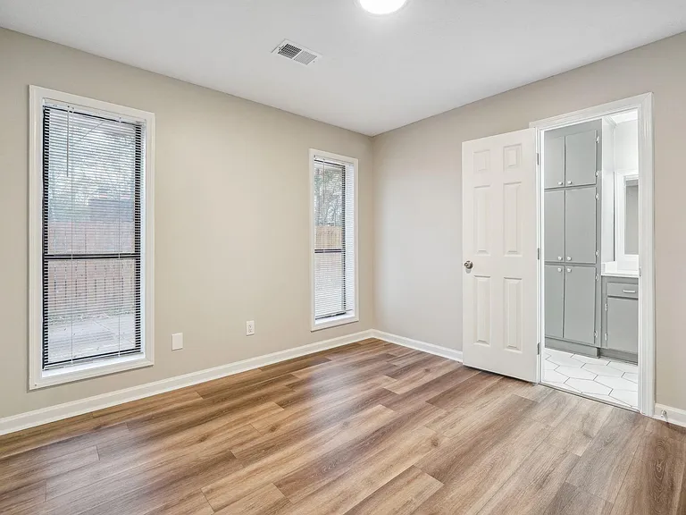 7880 Colquitt Rd — Photo 23