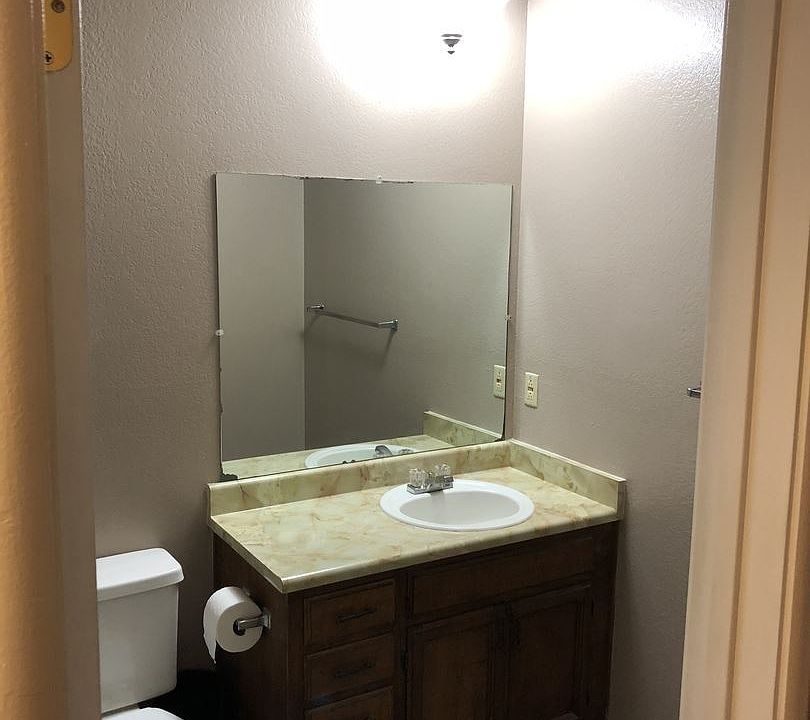 2nd image of 227 8th St APT 2