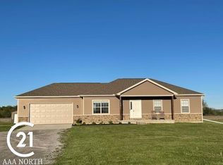 1967 Winslow Rd, Attica, MI 48412