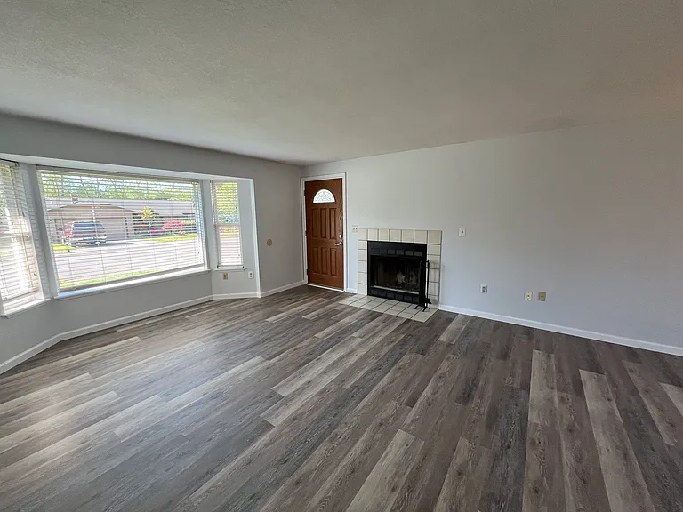 Brand New flooring with Fireplace