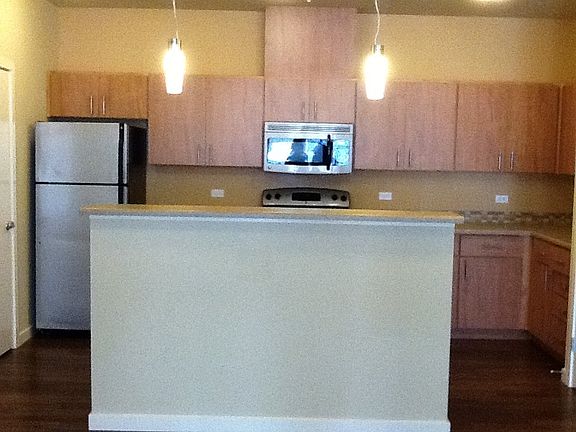 2nd image of 977 Discovery Cir NE Unit 305