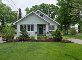 1325 Manor Park Ave, Lakewood, OH 44107
