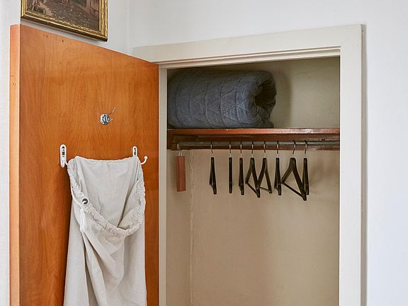 4th image of 1614 S 9th St Floor 2