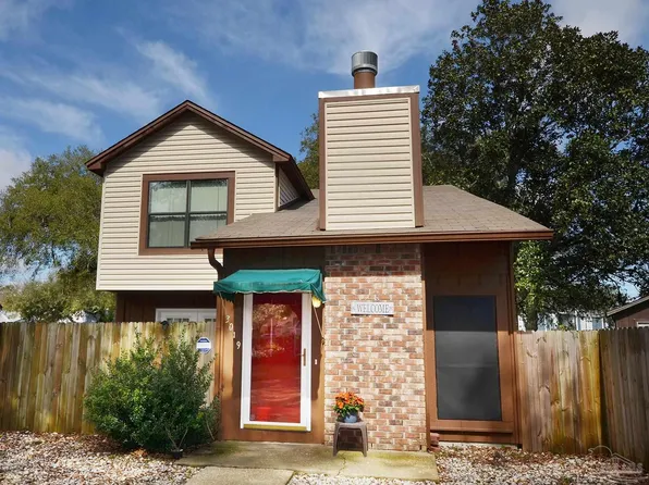 3019 Cedarwood Village Ln, Pensacola, FL 32514