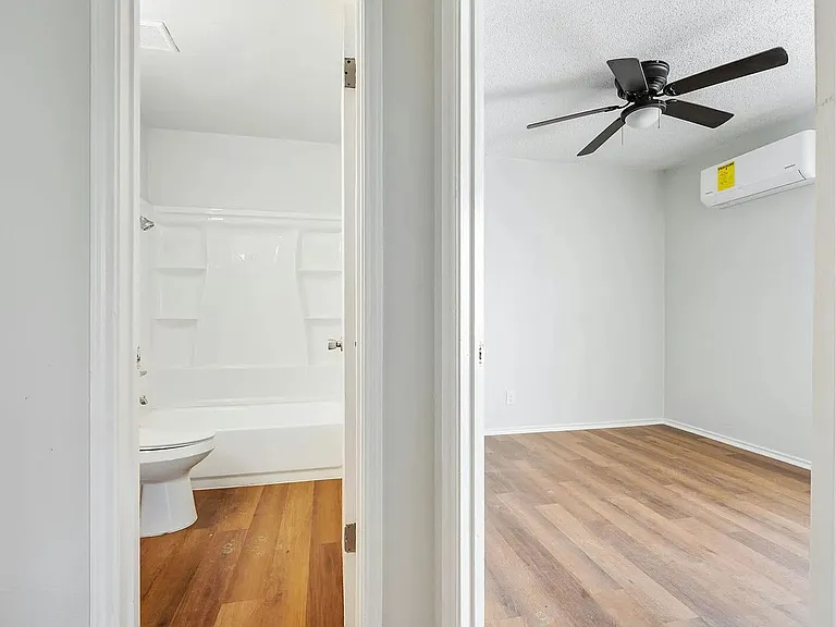 131 Elsie Ave — Photo 6