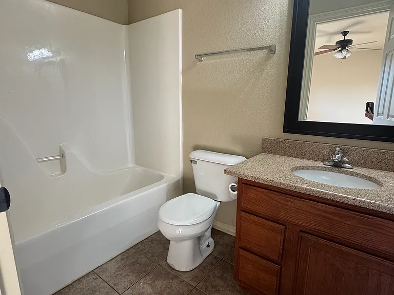 3465 W Chevaux Dr — Photo 13