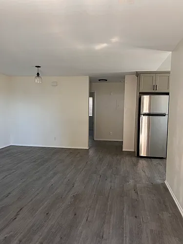 3957 Melrose Ave #1 Photo 1 3957 Melrose Ave #1 Photo 1
